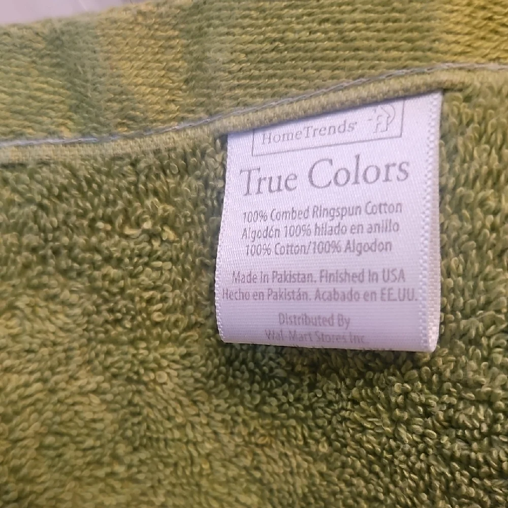 Hand Towels Green 100% Cotton By TRUE COLORS 3 Piece Set